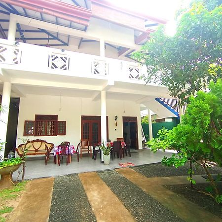 Amal Guest House Мирисса Экстерьер фото
