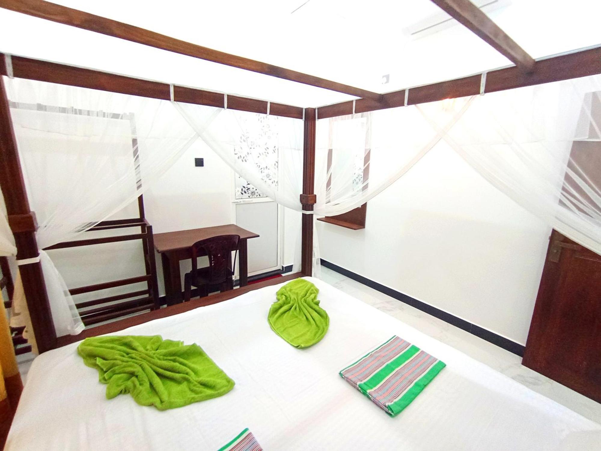 Amal Guest House Мирисса Экстерьер фото